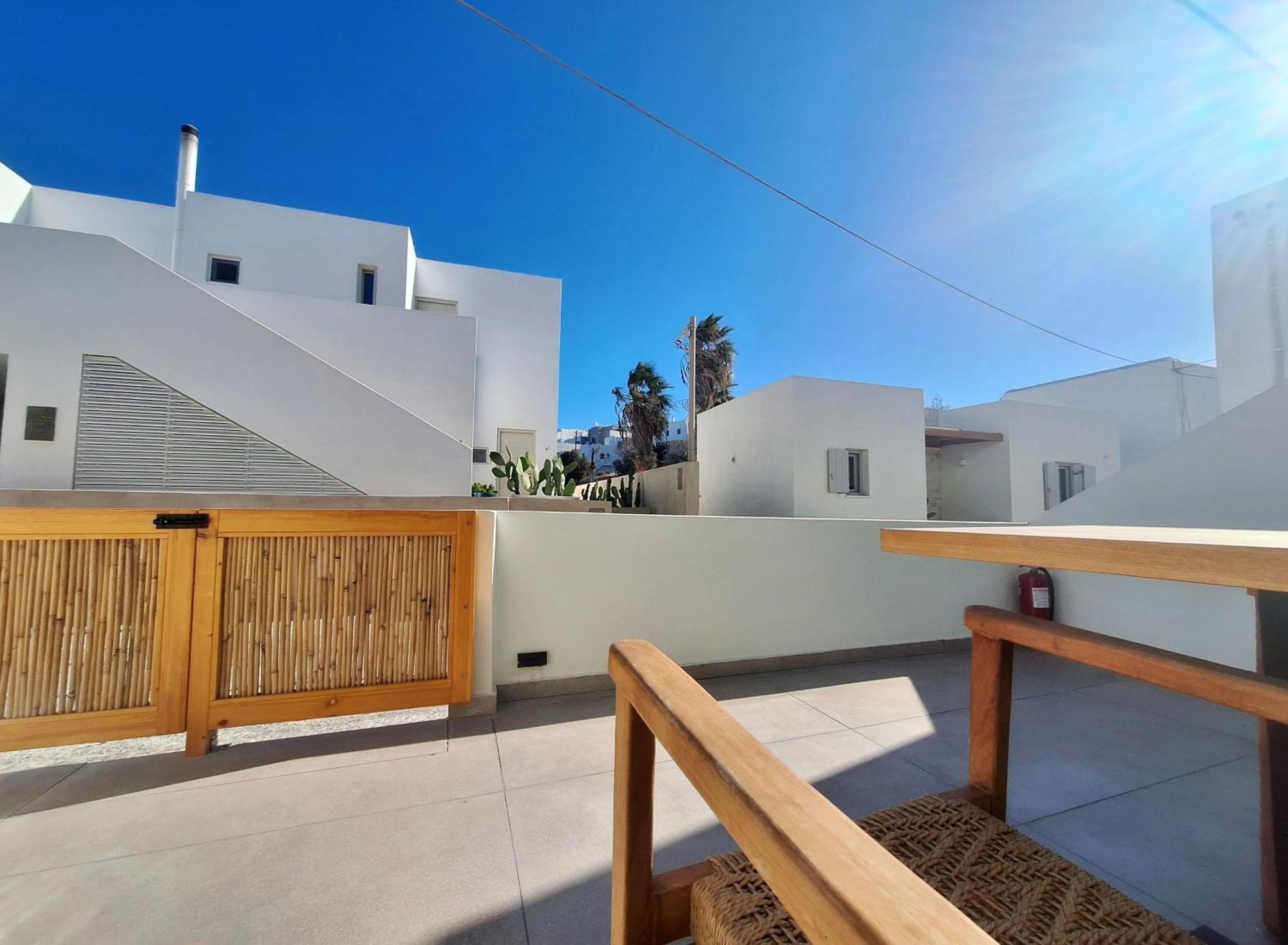 La Maltese Boutique Paros *